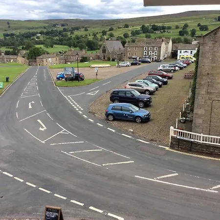 The Buck Hotel