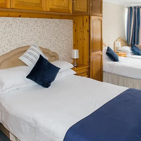 The Buck 호텔 리스